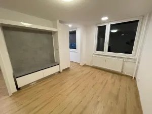 Pronájem bytu 2+kk, Pardubice, Gagarinova, 44 m2