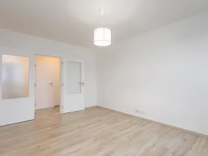 Pronájem bytu 3+1, Praha - Vršovice, Rostovská, 80 m2