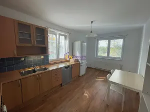 Pronájem bytu 2+1, Praha - Suchdol, K Horoměřicům, 72 m2