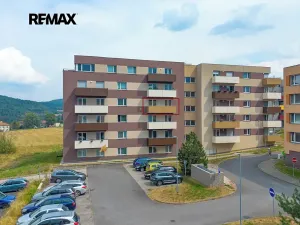 Prodej bytu 2+kk, Jince, Zborovská, 45 m2