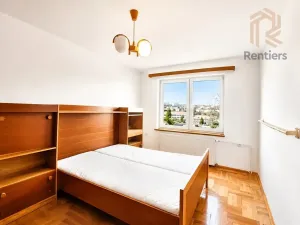 Prodej rodinného domu, Praha - Ruzyně, Kralupská, 256 m2