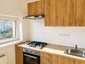 Pronájem bytu 2+1, Praha - Kyje, Hejtmanská, 54 m2
