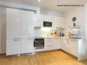 Pronájem bytu 3+kk, Praha - Smíchov, Jindřicha Plachty, 78 m2