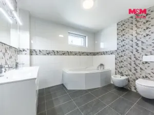 Prodej rodinného domu, Líbeznice, Jižní, 341 m2