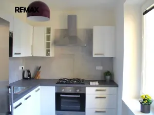 Pronájem bytu 2+1, Praha - Vinohrady, Vinohradská, 52 m2