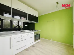 Prodej bytu 3+1, Sokolov, Slavíčkova, 84 m2