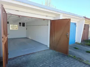 Pronájem garáže, Uherské Hradiště, Průmyslová, 18 m2