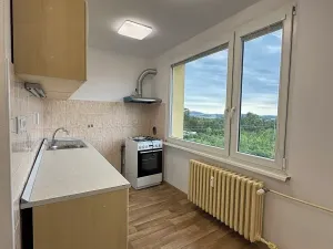 Pronájem bytu 2+1, Vrchlabí, Družstevní, 56 m2