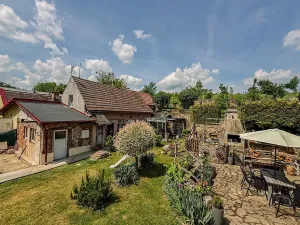 Prodej zemědělské usedlosti, Červené Pečky, Dobešovice, 425 m2