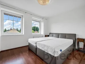 Prodej bytu 2+1, Praha - Dolní Počernice, Národních hrdinů, 62 m2