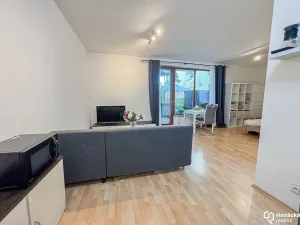 Pronájem bytu 1+kk, Praha - Chodov, Starochodovská, 36 m2