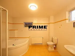 Pronájem rodinného domu, Praha, Na cípu, 440 m2