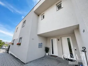 Prodej bytu 4+kk, Vejprnice, Línská, 74 m2