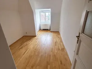Pronájem bytu 1+1, Praha - Dejvice, Vilímovská, 32 m2