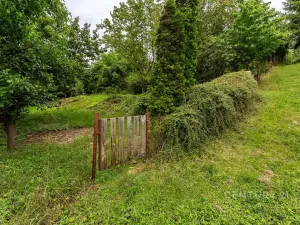 Prodej zahrady, Horoměřice, 327 m2