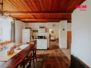 Prodej chalupy, Kadov - Lnářský Málkov, 250 m2