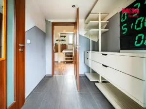 Prodej rodinného domu, Hostivice, Prostřední, 203 m2