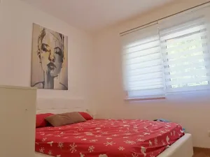Prodej bytu 3+kk, Dobrota, Černá Hora, 86 m2