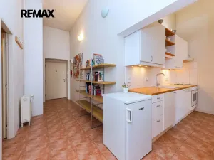 Prodej bytu 2+kk, Praha - Nové Město, Pštrossova, 55 m2