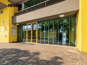 Prodej bytu 1+kk, Praha - Záběhlice, Na Slatince, 31 m2