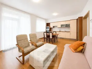Pronájem bytu 3+kk, Modřice, Přízřenická, 90 m2