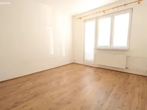 Prodej bytu 3+1, Praha - Záběhlice, Topolová, 72 m2