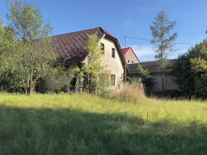 Prodej komerčního pozemku, Roztoky, 2151 m2
