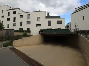 Prodej garážového stání, Praha - Hlubočepy, Dostalové, 15 m2