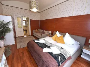 Prodej kanceláře, Praha - Vinohrady, Balbínova, 72 m2