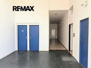 Pronájem kanceláře, Praha - Kobylisy, Horňátecká, 19 m2