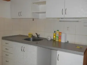 Pronájem bytu 1+1, Neratovice, Školní, 30 m2