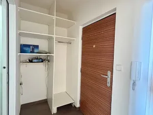 Pronájem bytu 1+kk, Slaný, Všehlušická, 27 m2