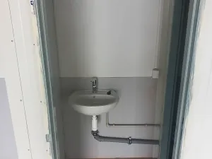 Pronájem skladu, Praha - Horní Počernice, F.V.Veselého, 94 m2
