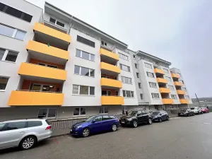 Pronájem garážového stání, Brno, Chvalovka, 12 m2