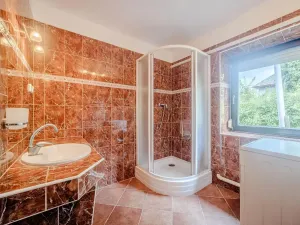 Prodej vícegeneračního domu, Stružinec, 165 m2