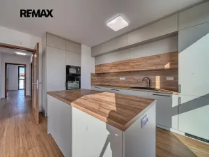 Pronájem bytu 3+kk, Kolín, Zásmucká, 79 m2