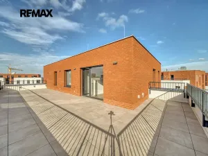 Pronájem bytu 3+kk, Kolín, Zásmucká, 79 m2