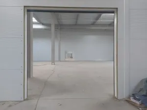 Pronájem skladu, Praha - Hostivař, U továren, 10482 m2