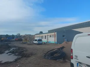 Pronájem skladu, Praha - Hostivař, U továren, 10482 m2