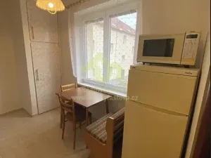 Pronájem bytu 2+1, Holoubkov, 60 m2