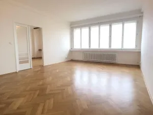 Pronájem kanceláře, Praha - Smíchov, Štefánikova, 77 m2