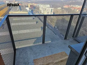 Pronájem bytu 1+kk, Praha - Vysočany, Freyova, 33 m2
