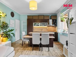 Prodej bytu 2+kk, Holubice - Kozinec, Platanová, 51 m2