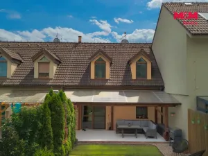 Prodej rodinného domu, Líbeznice, Ve Dvoře, 104 m2