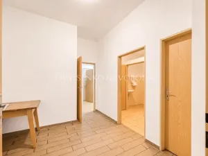 Prodej činžovního domu, Dobšice, Lahoferova, 866 m2