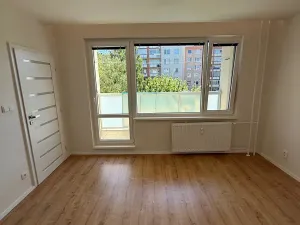 Prodej bytu 3+1, Zlín, Podlesí II, 70 m2