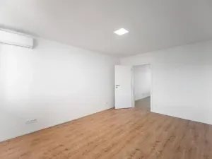 Prodej bytu 4+kk, Zlín, Budovatelská, 80 m2