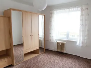 Pronájem bytu 2+1, Týnec nad Sázavou, Družstevní, 50 m2