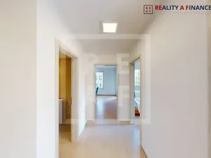 Prodej bytu 3+kk, Praha - Hloubětín, Waltariho, 80 m2