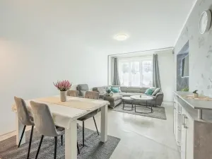 Prodej bytu 3+1, Hředle, 75 m2